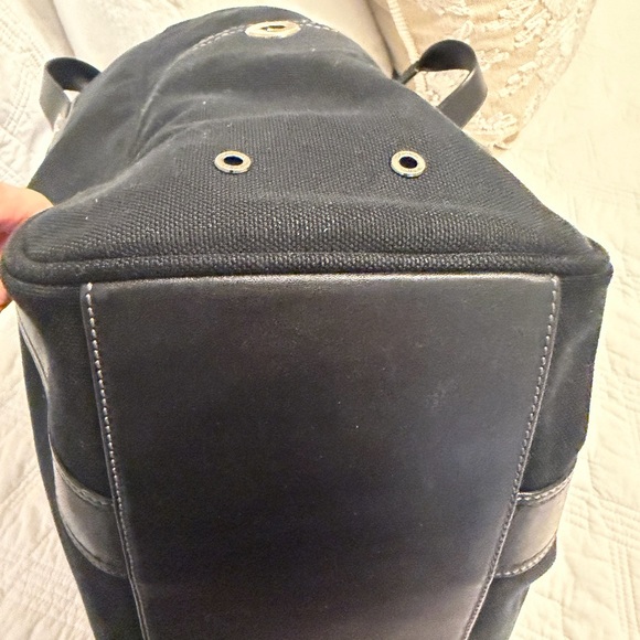 Coach Legacy Hampton large Canvas and Leather tote bag 19x13 - Picture 11 of 15